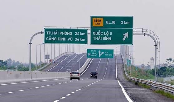 Đường vào quốc lộ 5